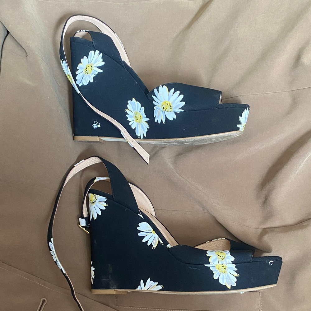 Kate Spade Black Daisy Wedge Sandals - Picture 3 of 7